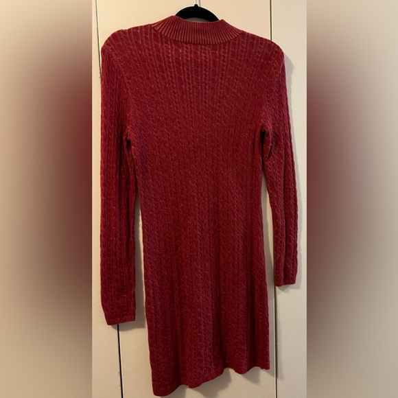 ABERCROMBIE and FITCH RED DRESS (M) - Picture 2 of 5